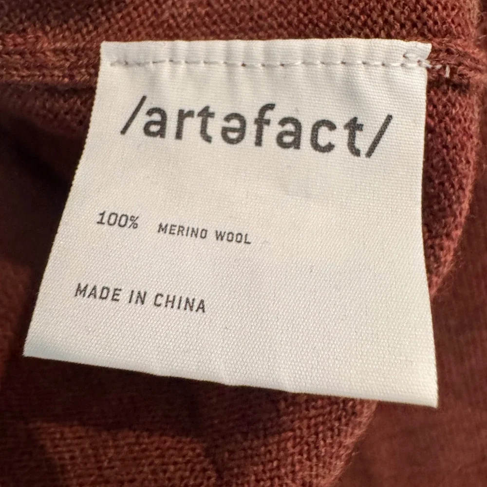 Artefact crewneck sweater